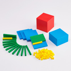 Connecting Base Ten Set