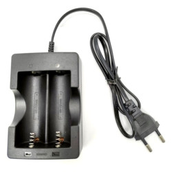 3.7V - 4.2V Dual 18650 Lithium Battery Charger